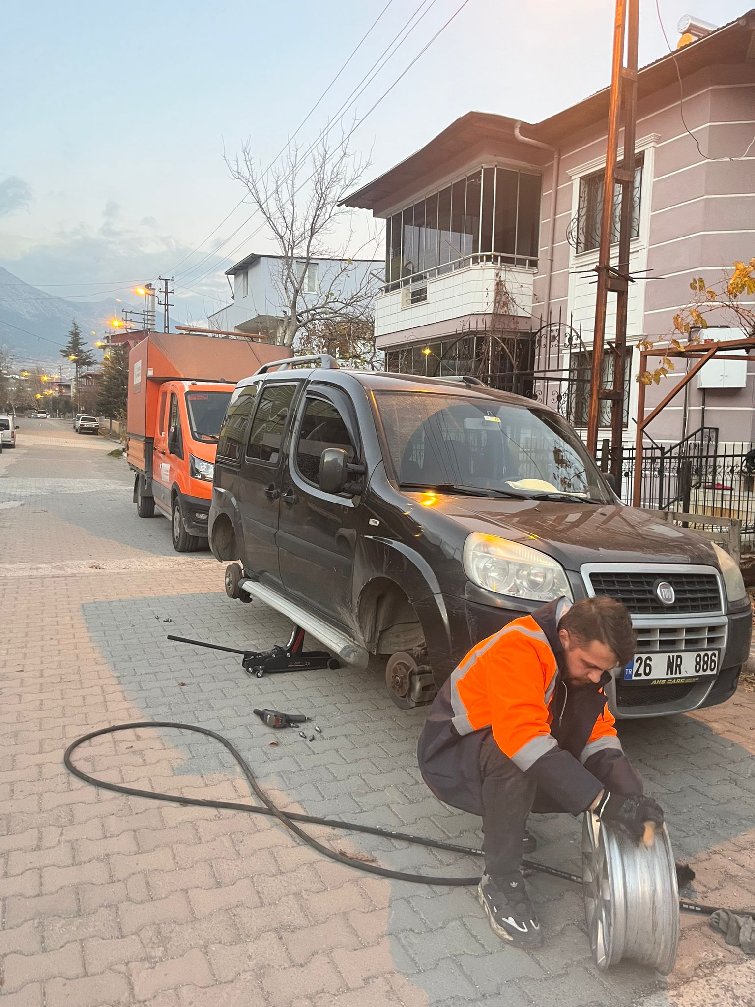 Pozantı Oto Lastik Tamiri Resim Galerisi